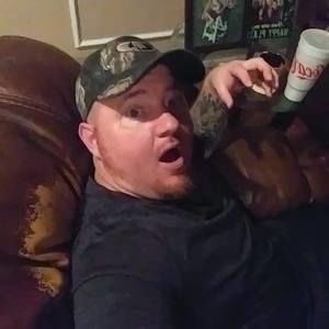 Meet your Posher, Travis